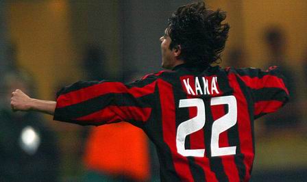 足球国足争议判罚引专家讨论